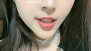 一个人在线观看的WWW片少妇王加雪jk制服诱惑口交吞精