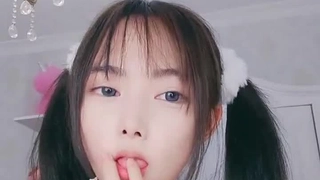 约操年轻巨乳妹妹~圆润美胸水手服穿上身~用多种姿势把她操的不要不要的~