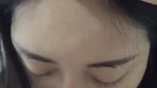 服装店老板偷操服务员被监控拍下 女的很配合 最后应该是进来人了