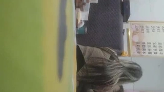 土豆网直播匀搭朋友老婆出来喝酒 疯狂消费灌醉骗上床 没想到我能被你操了- 替夫还债 -